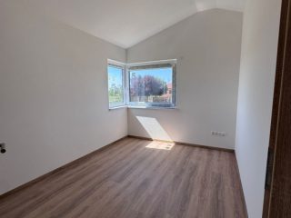 Eladó 102 m²-esikerház Vác, Csősz utca: 94'900'000 Ft