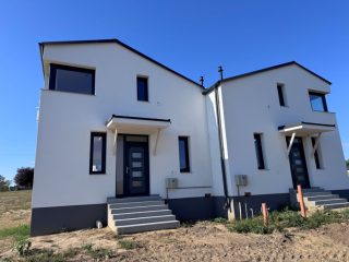 Eladó 102 m²-esikerház Vác, Csősz utca: 89'500'000 Ft