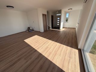 Eladó 102 m²-esikerház Vác, Csősz utca: 89'500'000 Ft