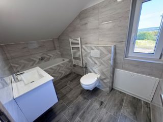 Eladó 102 m²-esikerház Vác, Csősz utca: 89'500'000 Ft