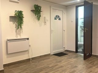 Kiadó 33 m²-estársasházi lakás Vác, Dr.Csányi László körút: 150'000 Ft