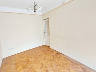 Eladó 129 m²-escsaládi ház Vác, Dunapart közeli: 144'999'000 Ft