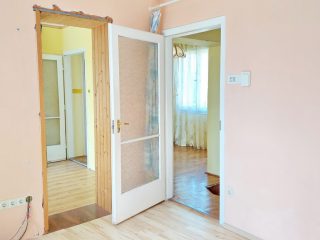 Eladó 129 m²-escsaládi ház Vác, Dunapart közeli: 144'999'000 Ft