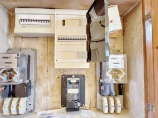 Eladó 129 m²-escsaládi ház Vác, Dunapart közeli: 144'999'000 Ft