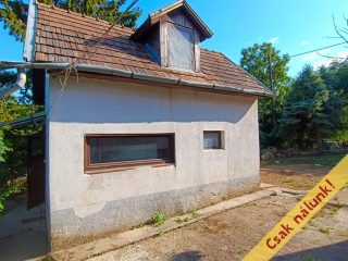 Eladó 3376 m²-esmezőgazdasági ingatlan Vác, Gombás: 34'000'000 Ft