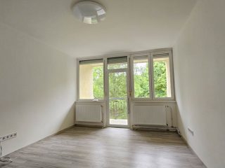 Eladó 62 m²-estársasházi lakás Vác, Harkály utca: 69'800'000 Ft