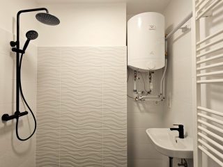 Eladó 62 m²-estársasházi lakás Vác, Harkály utca: 69'800'000 Ft