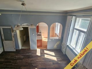 Eladó 81 m²-estársasházi lakás Vác, Hattyú utca: 64'900'000 Ft