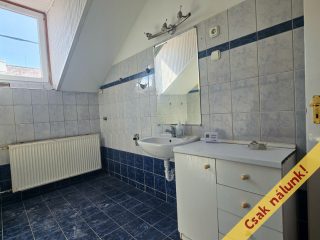 Eladó 81 m²-estársasházi lakás Vác, Hattyú utca: 64'900'000 Ft