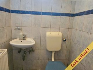 Eladó 81 m²-estársasházi lakás Vác, Hattyú utca: 64'900'000 Ft