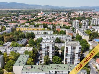 Eladó 52 m²-estársasházi lakás Vác, Kölcsey Ferenc utca: 49'990'000 Ft