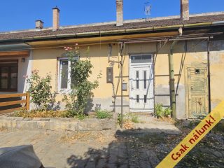 Eladó 45 m²-estársasházi lakás Vác, Köztársaság út: 34'900'000 Ft