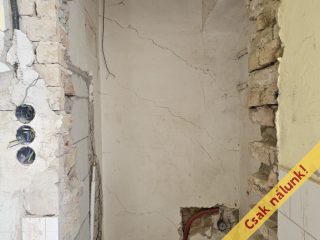 Eladó 45 m²-estársasházi lakás Vác, Köztársaság út: 34'900'000 Ft