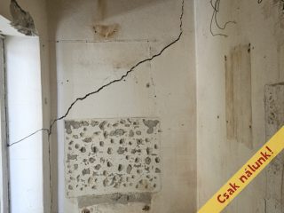 Eladó 45 m²-estársasházi lakás Vác, Köztársaság út: 34'900'000 Ft