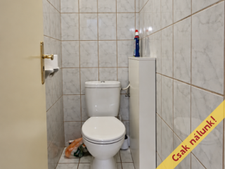 Eladó 72 m²-estársasházi lakás Vác, Széchenyi István utca: 75'900'000 Ft
