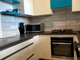 Kiadó 73 m²-estársasházi lakás Vác, Széchenyi István utca: 280'000 Ft