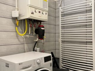 Kiadó 73 m²-estársasházi lakás Vác, Széchenyi István utca: 280'000 Ft