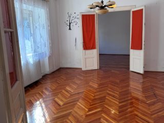 Eladó 80 m²-esházrész Vác, Szent Flórián utca: 49'900'000 Ft