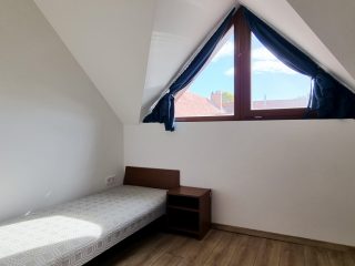 Eladó 761 m²-esüzlet üzletházban Vác, Szent László út: 580'000'000 Ft