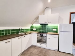 Eladó 761 m²-esüzlet üzletházban Vác, Szent László út: 580'000'000 Ft