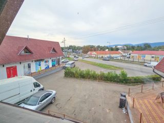 Eladó 761 m²-esüzlet üzletházban Vác, Szent László út: 580'000'000 Ft