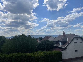 Eladó 210 m²-escsaládi ház Vác, Szivárvány utca: 179'300'000 Ft