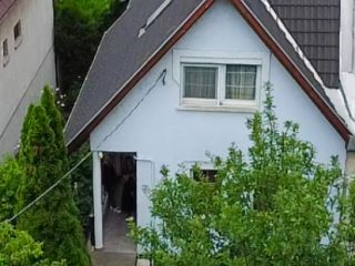 Eladó 210 m²-escsaládi ház Vác, Szivárvány utca: 179'300'000 Ft