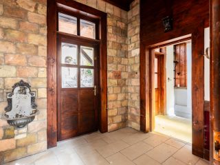 Eladó 200 m²-escsaládi ház Vác, Tímár utca: 124'900'000 Ft