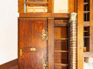 Eladó 200 m²-escsaládi ház Vác, Tímár utca: 124'900'000 Ft