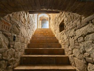 Eladó 200 m²-escsaládi ház Vác, Tímár utca: 124'900'000 Ft