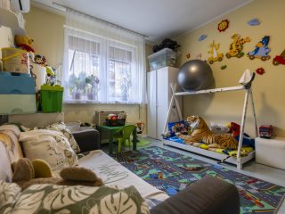 Eladó 83 m²-estársasházi lakás Vác, Vág utca: 79'900'000 Ft