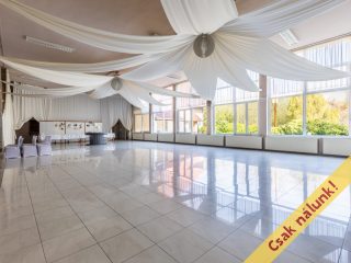 Eladó 1520 m²-esegyéb vendéglátó egység Vác, Vám utca: 450'000'000 Ft