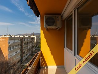 Eladó 52 m²-estársasházi lakás Vác, Vám utca: 62'000'000 Ft