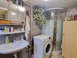 Eladó 68 m²-escsaládi ház Vác, Zátony utca: 49'500'000 Ft