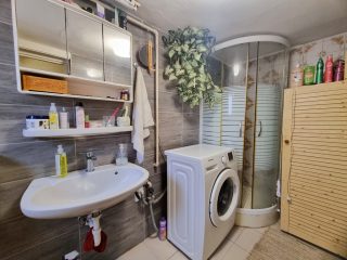 Eladó 68 m²-escsaládi ház Vác, Zátony utca: 49'500'000 Ft