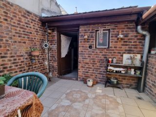 Eladó 68 m²-escsaládi ház Vác, Zátony utca: 49'500'000 Ft