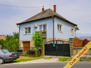 Eladó 154 m²-escsaládi ház Vácegres, Szabadság utca: 88'000'000 Ft