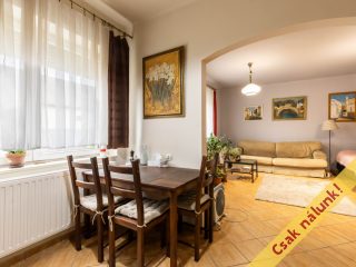 Eladó 77 m²-escsaládi ház Váchartyán, Vörösmarty utca: 64'900'000 Ft