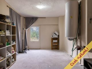 Eladó 77 m²-escsaládi ház Váchartyán, Vörösmarty utca: 64'900'000 Ft
