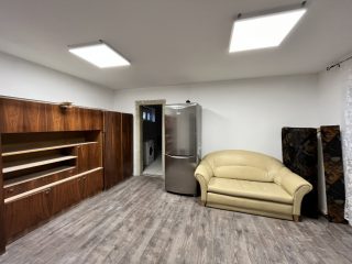 Eladó 300 m²-escsaládi ház Vasad, Panzió: 179'900'000 Ft