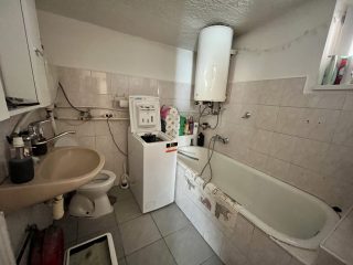 Eladó 267 m²-escsaládi ház Vecsés, Jó befektetés: 119'900'000 Ft