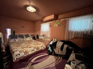 Eladó 267 m²-escsaládi ház Vecsés, Jó befektetés: 119'900'000 Ft