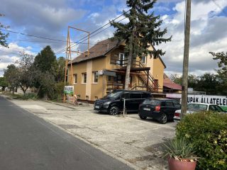 Eladó 267 m²-escsaládi ház Vecsés, Jó befektetés: 119'900'000 Ft