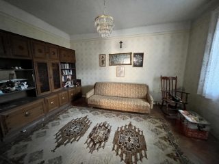 Eladó 95 m²-escsaládi ház Vecsés, Központ közeli: 81'900'000 Ft