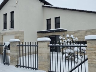 Eladó 242 m²-escsaládi ház Vecsés, Magdolna utca: 219'900'000 Ft