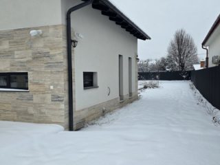 Eladó 242 m²-escsaládi ház Vecsés, Magdolna utca: 245'000'000 Ft