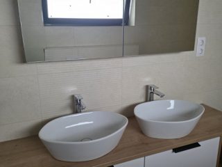 Eladó 242 m²-escsaládi ház Vecsés, Magdolna utca: 245'000'000 Ft