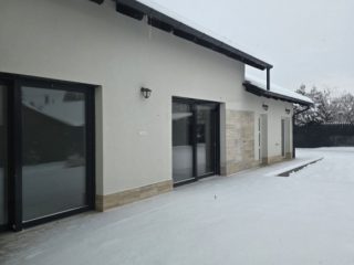 Eladó 242 m²-escsaládi ház Vecsés, Magdolna utca: 245'000'000 Ft