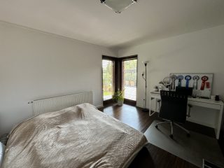 Eladó 230 m²-escsaládi ház Vecsés, Szép környezet: 299'000'000 Ft