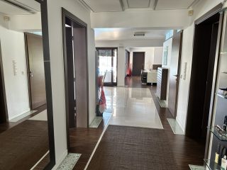 Eladó 230 m²-escsaládi ház Vecsés, Szép környezet: 299'000'000 Ft